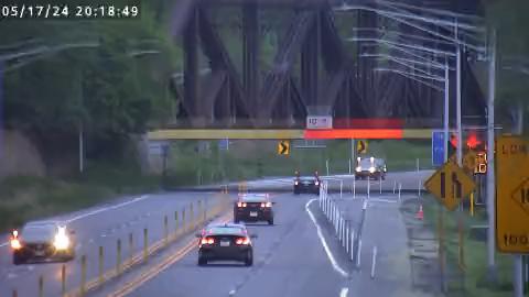 Traffic Cam Black River › East: NY-370 west of Railroad Bridge (Parkway) Player