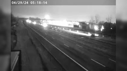 Traffic Cam Town of Cicero › North: I-81 south of Exit 30 (Cicero) Player