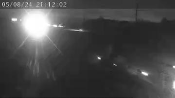 Traffic Cam Town of Cicero › North: I-81 south of Exit 31 (Brewerton) Player