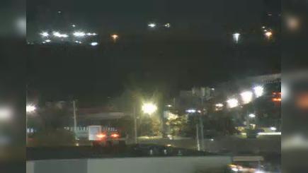 Traffic Cam Town of Salina › North: I-81 north of Exit 27 (EM Shop) Player