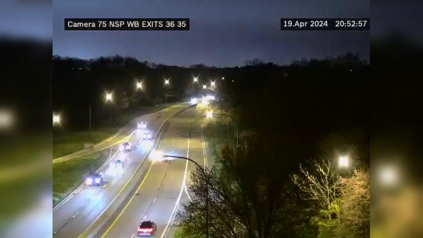 Traffic Cam Westbury › West: NSP at East of LIE Connector Player