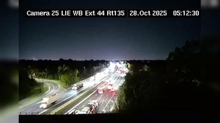 Upper Brookville › West: I-495 at Route 135 Traffic Camera