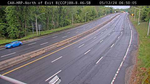 Traffic Cam New Rochelle › South: Hutchinson River Parkway North of the Cross County Parkway Player
