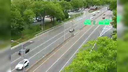 Traffic Cam New York › West: I-495 at 163rd Street Player