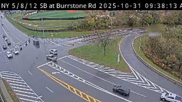 Yorkville › North: High Mast @ Burrstone #2 Traffic Camera
