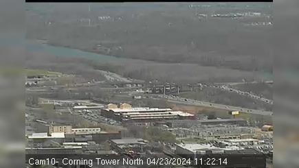 Traffic Cam Albany › South: I-787 from the north side of the Corning Tower Player