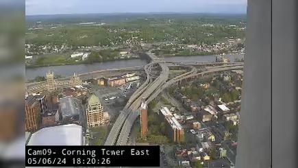 Albany › East: I-787, US 9/US 20, South Mall Expressway from east side of the Corning Tower Traffic Camera