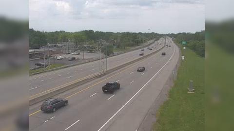 Traffic Cam Sloan › West: NY 33 between Harlem Road and I-90 Player