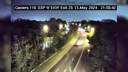 Traffic Cam Westbury › West: SSP East of Exit 25 N/S - NY 106 Player
