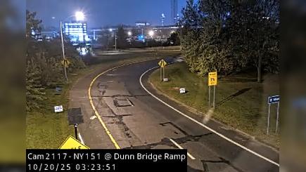 Traffic Cam Rensselaer › West: NY 151 (3rd Avenue) at Dunn Bridge Ramp Player