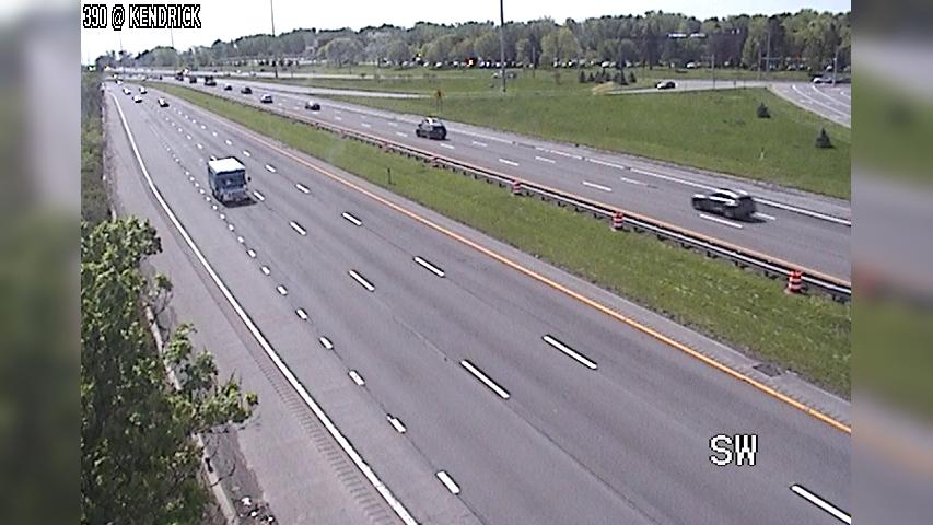 Traffic Cam Rochester: I-390 at Kendrick Rd Player