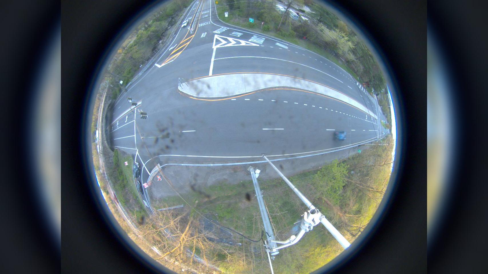 Harrison: Mamaroneck Ave & HRP Ramps Traffic Camera