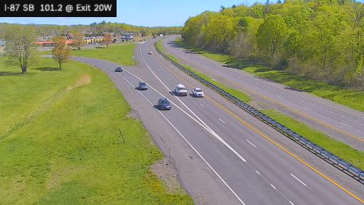 Traffic Cam Veteran › South: I-87 at Interchange 20 (Saugerties) Player