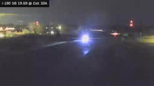 Traffic Cam Sandy Beach › North: I-190 at Interchange 20A (West River Pkwy) Player