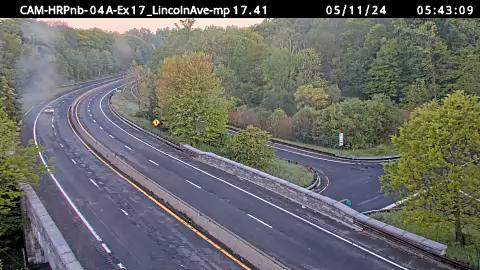 Traffic Cam Harrison › North: At Exit 17 on Lincoln Avenue Player