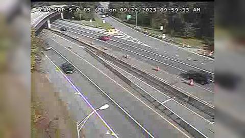 Traffic Cam Town of Harrison › South: Sprain Brook Parkway at BRP Cam B Player