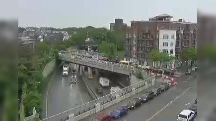 Traffic Cam New York › West: I-278 at 41 ave Player