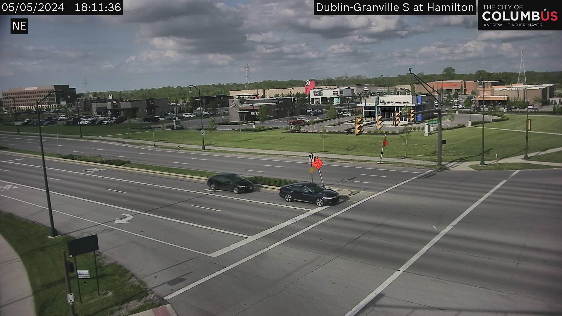Traffic Cam New Albany: City of Columbus) Hamilton Rd at Old Dublin-Granville Rd Player