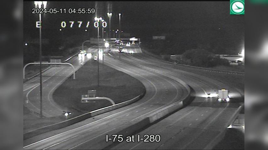 Traffic Cam Toledo: I-75 at I-280 Player