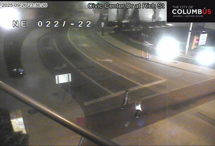 Traffic Cam Civic Center Dr at Rich St Player