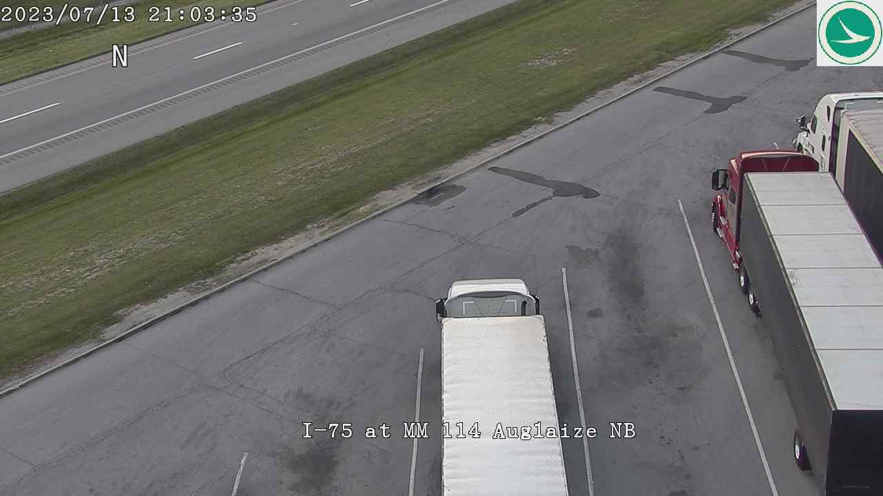 Traffic Cam I-75 NB Auglaize county rest area Player