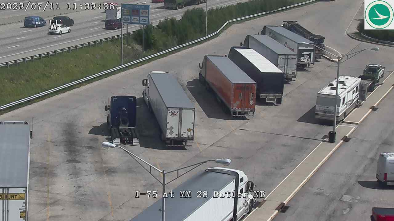 Traffic Cam I-75 NB Butler county rest area Player