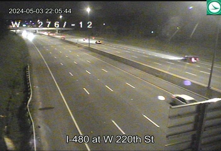 Traffic Cam I-480 at W 220th St Player