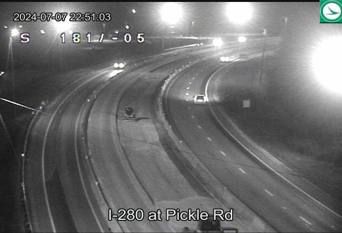 Traffic Cam I-280 at Pickle Rd Player