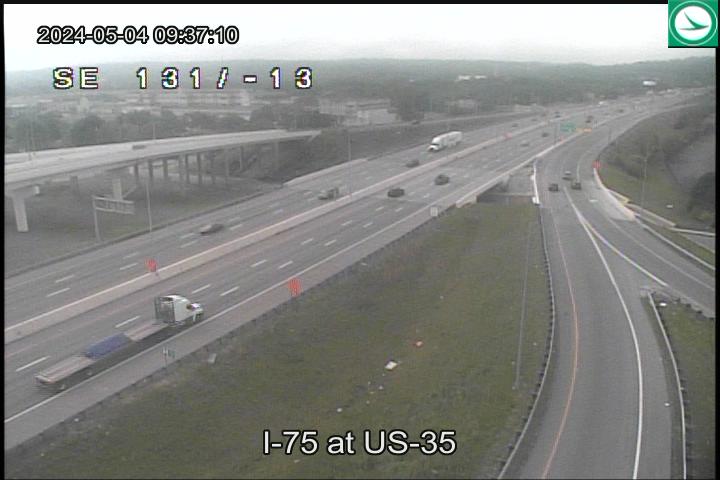 Traffic Cam I-75 at US-35 Player