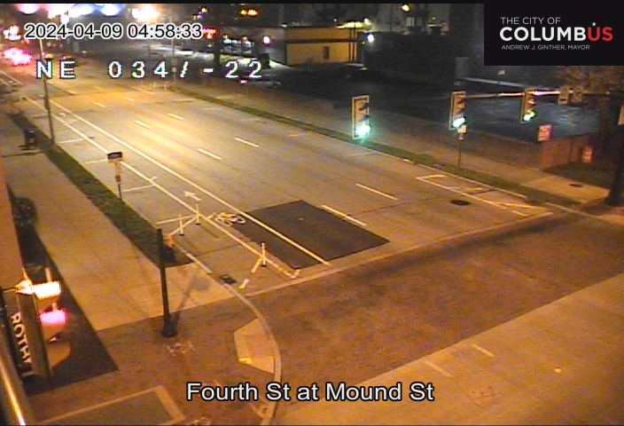 Traffic Cam Fourth St at Mound St Player