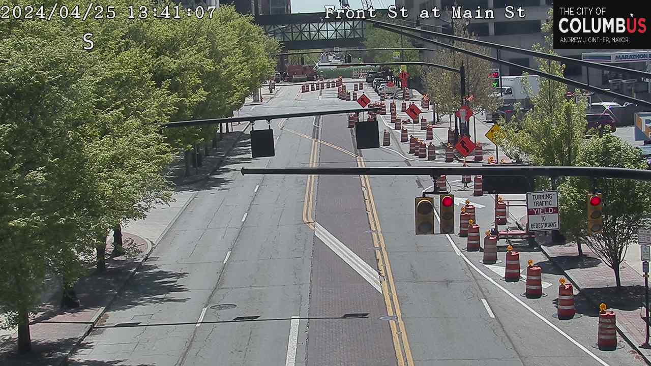 Traffic Cam Front St at Main St Player