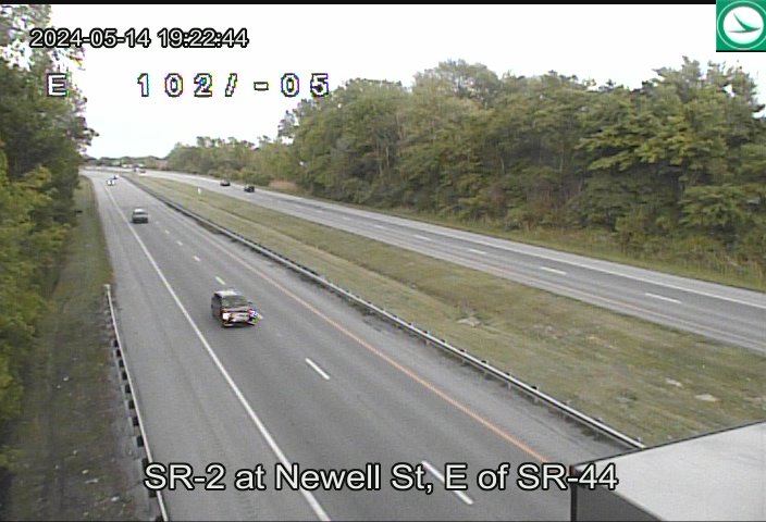 Traffic Cam SR-2 at Newell St, East of SR-44 Player