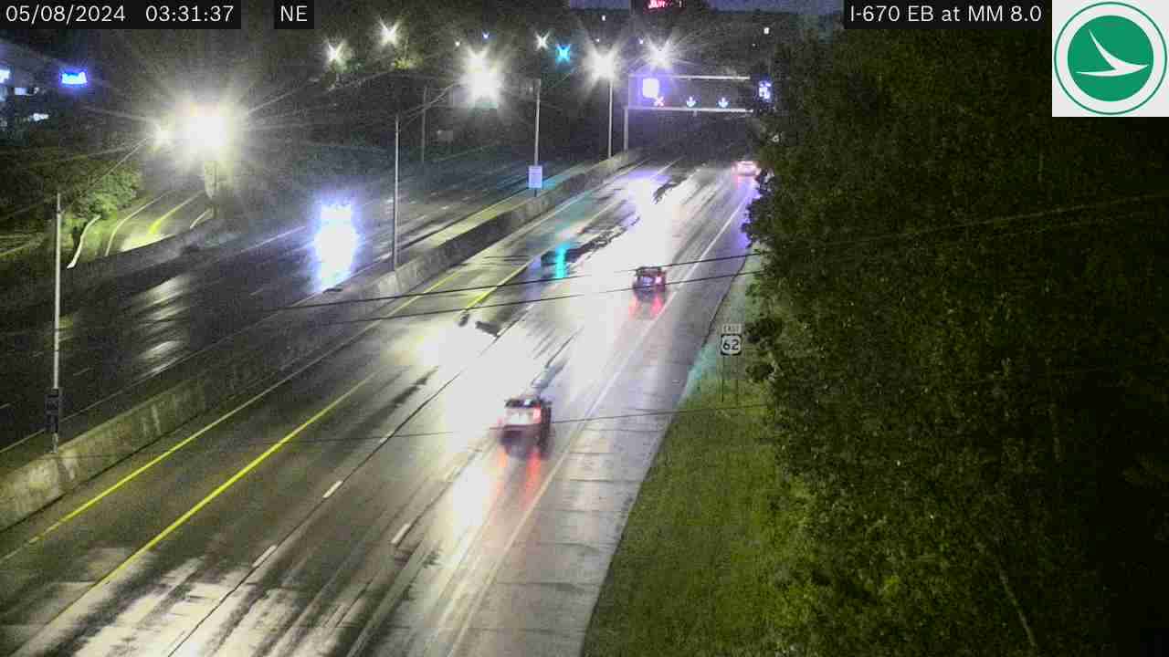 Traffic Cam I-670 EB at MM 8.0, East of 5th Ave Player
