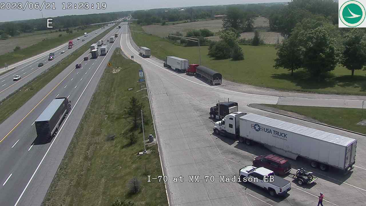 Traffic Cam I-70 EB Madison county rest area Player