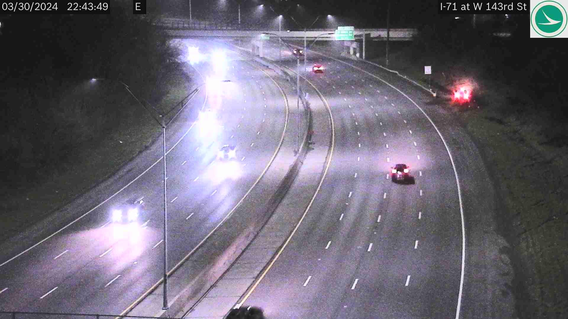 Traffic Cam I-71 at W 143rd St Player