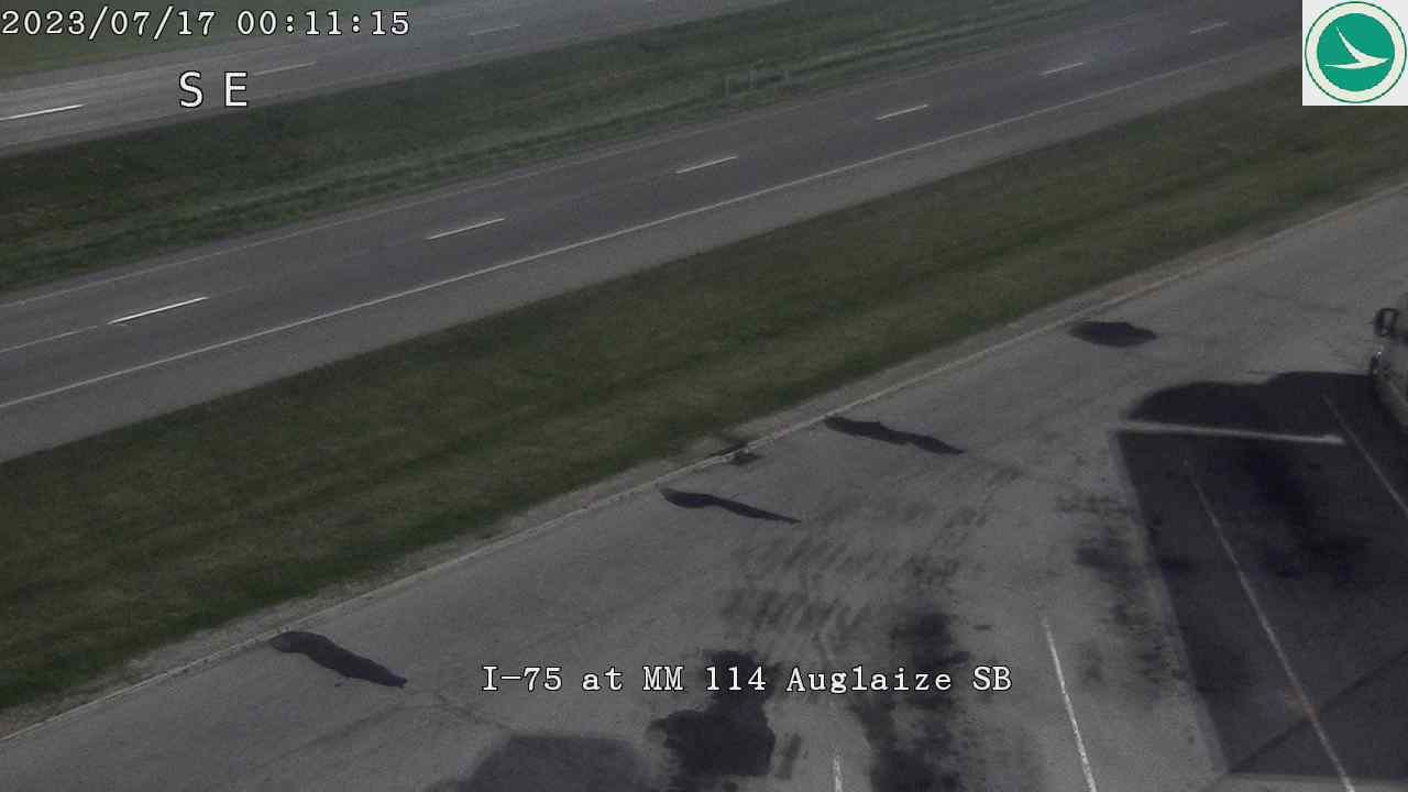Traffic Cam I-75 SB Auglaize county rest area Player