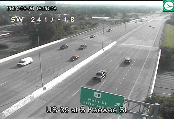 Traffic Cam US-35 at S Keowee St Player
