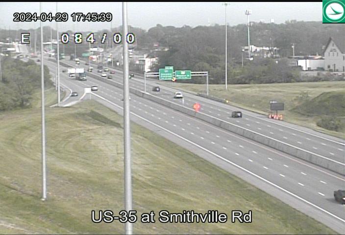 Traffic Cam US-35 at Smithville Rd Player