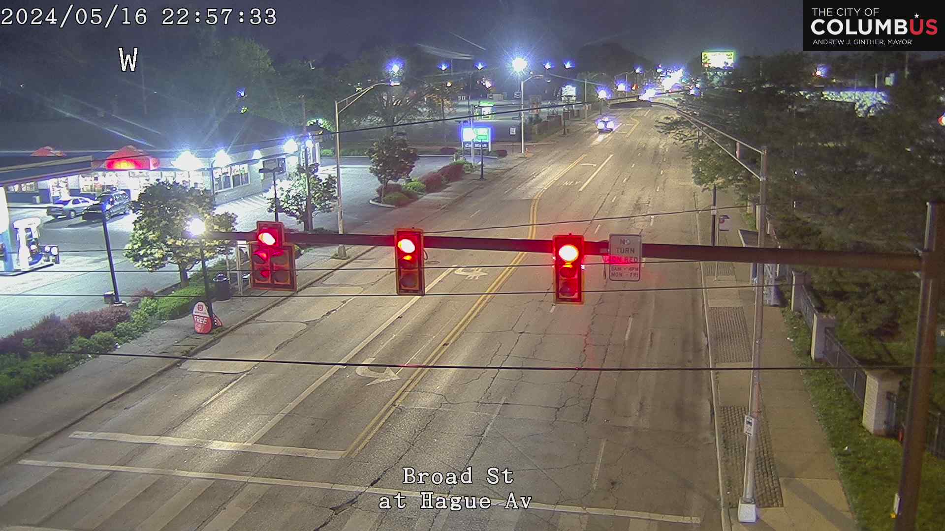 Traffic Cam Broad St at Hague Ave Player