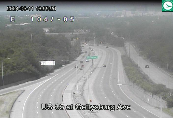 Traffic Cam US-35 at Gettysburg Ave Player