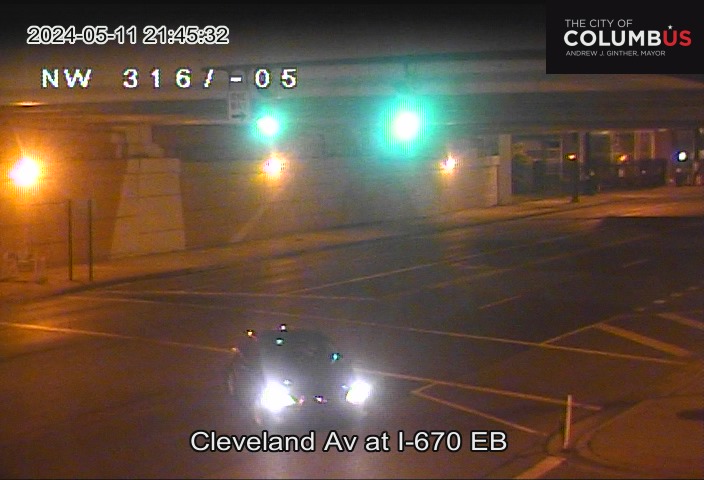Traffic Cam Cleveland Ave at I-670 EB Player