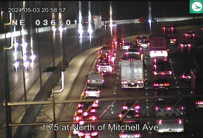Traffic Cam I-75 at North of Mitchell Ave Player