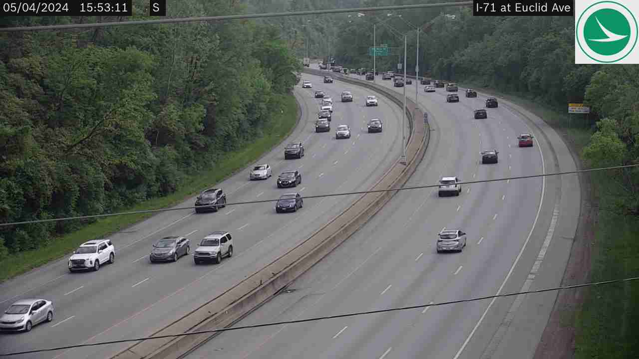 Traffic Cam I-71 at Euclid Ave Player