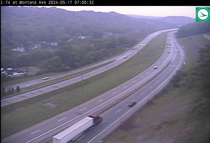 Traffic Cam I-74 at Montana Ave Player