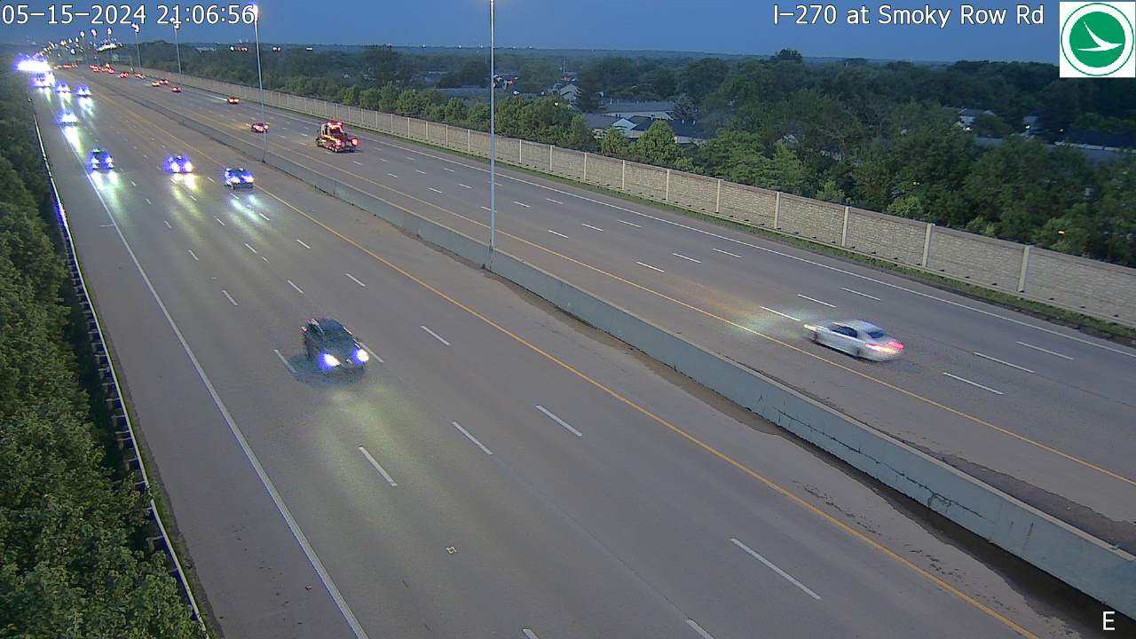Traffic Cam I-270 at Smoky Row Rd Player