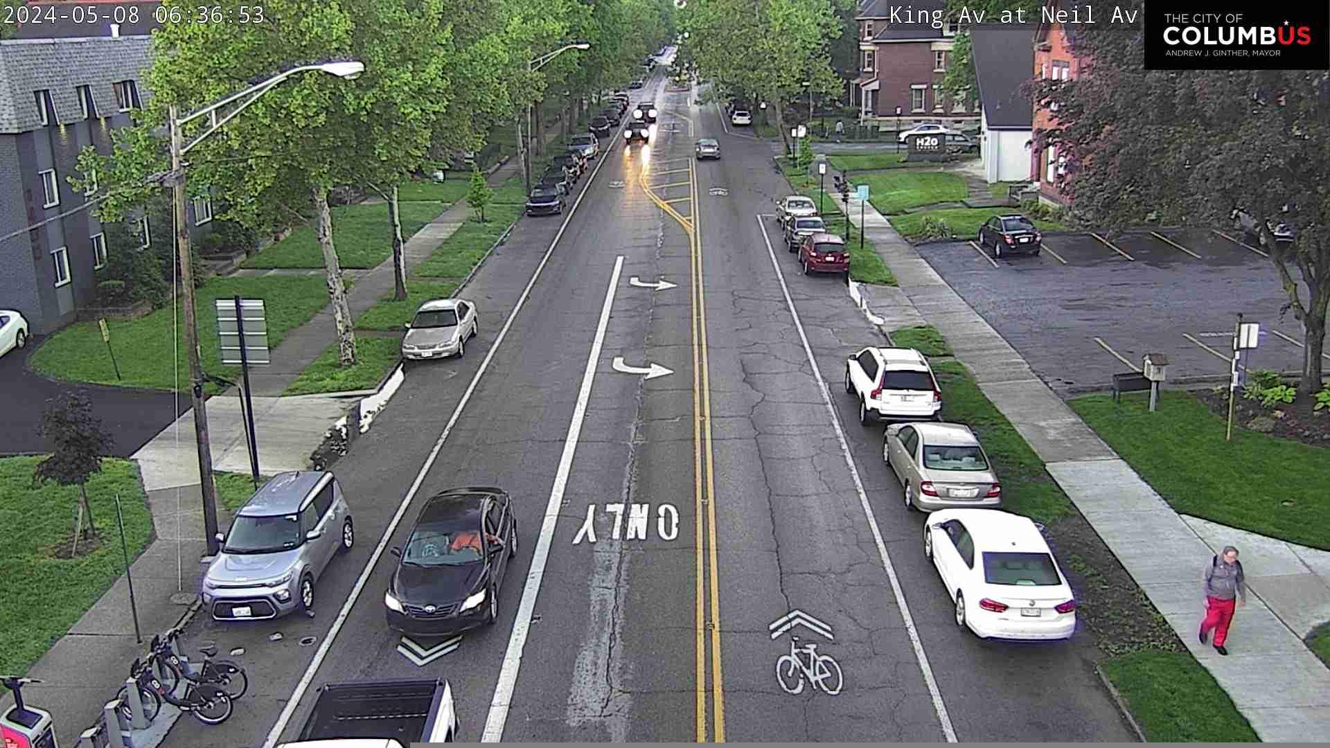 Dennison Place: City of Columbus) Neil Ave at King Ave Traffic Camera