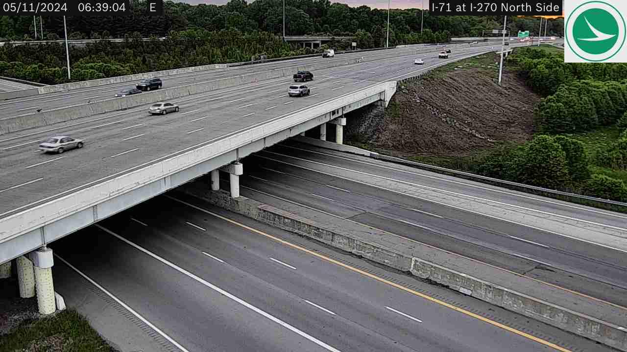 Columbus: I-71 at I-270 (North side) Traffic Camera