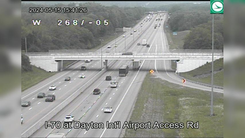 Traffic Cam Little York: I-70 at Dayton Int'l Airport Access Rd Player