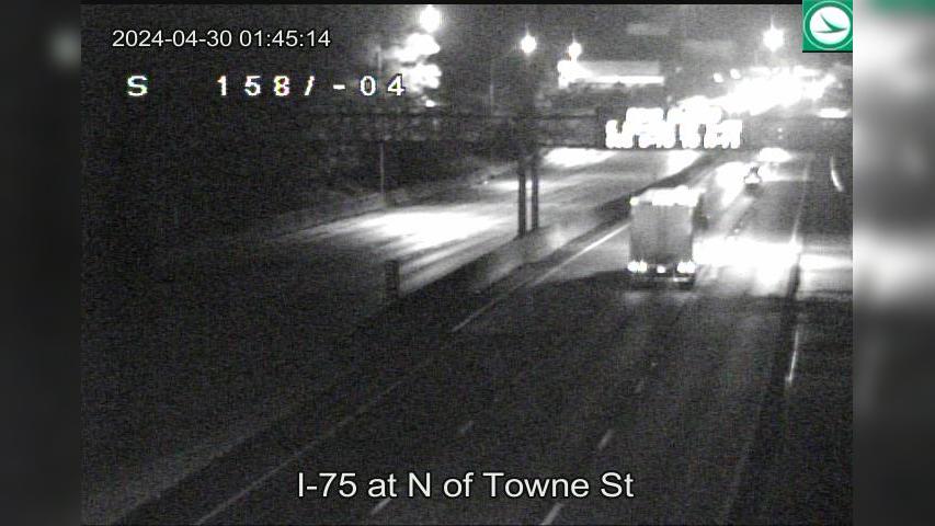 Traffic Cam Carthage: I-75 at N of Towne St Player