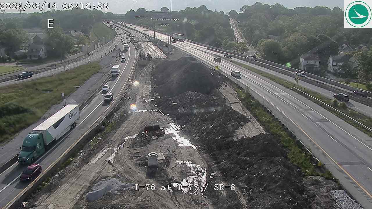 Akron: I-76 at I-77 - SR-8 Traffic Camera